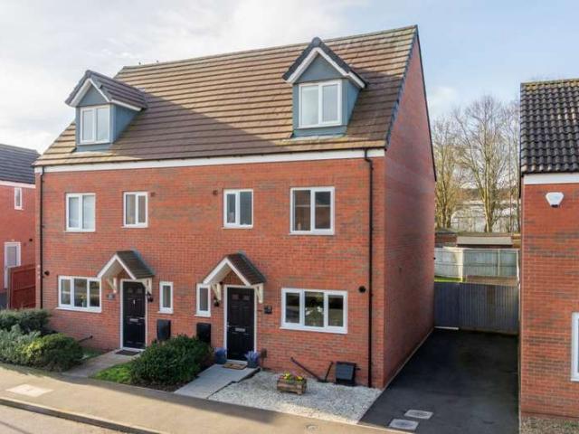Farm for sale in Barton In Fabis, East Midlands
