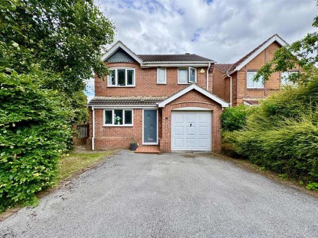 Farm for sale in Huddersfield, West Yorkshire