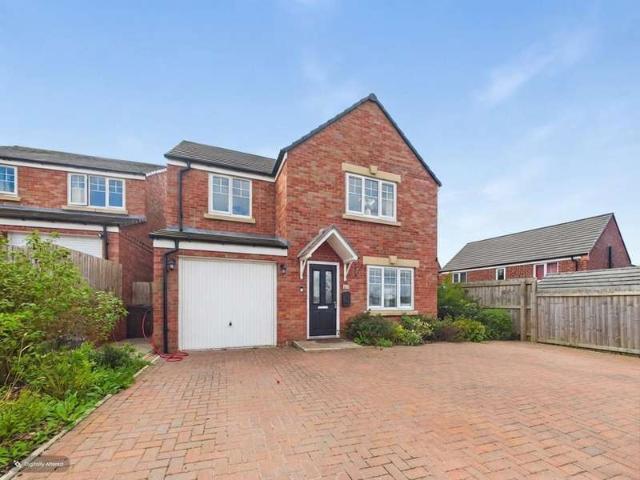 Farm for sale in Stone, Baswich