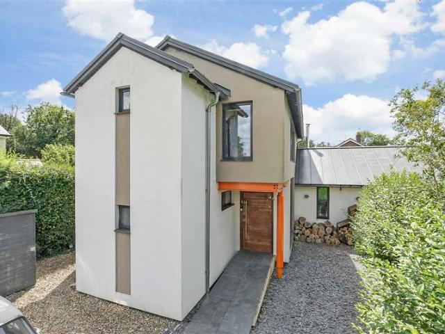 Farm for sale in Red Hill, Surrey