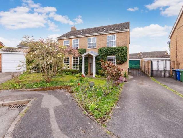 Farm for sale in St Marks, Maidenhead