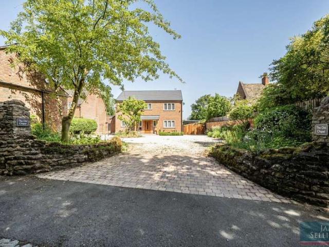 Farm for sale in Great Oxendon, Northamptonshire