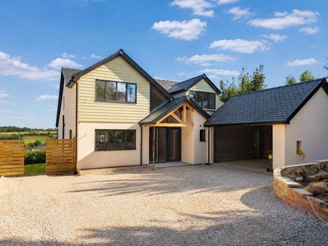 Farm for sale in Grange, Caldy