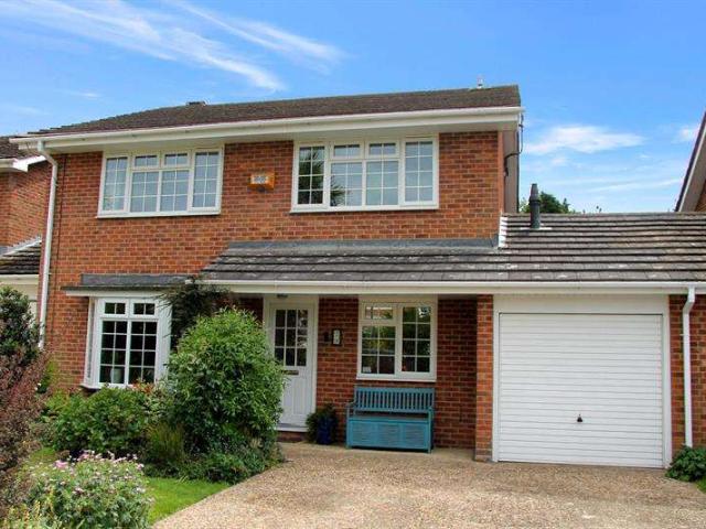Farm for rent in Wickham, Hampshire