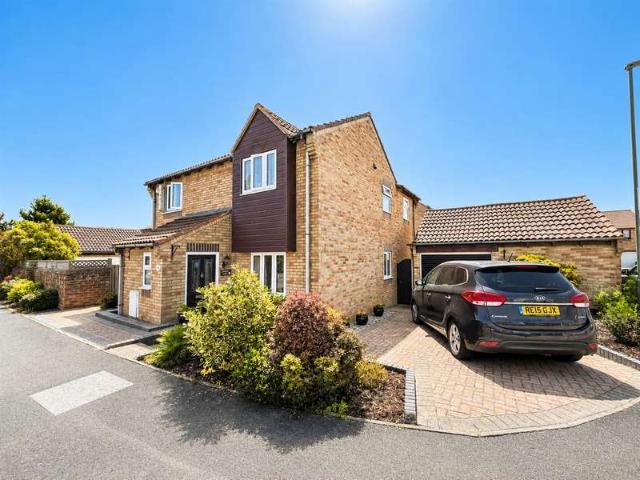Farm for sale in Lee-on-the-Solent, Middlecroft
