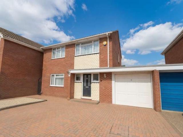 Farm for rent in Pooley Green, Row Town