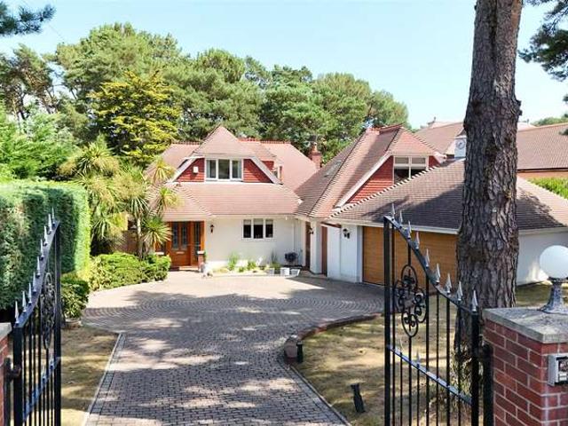 Farm for sale in Lilliput, Poole