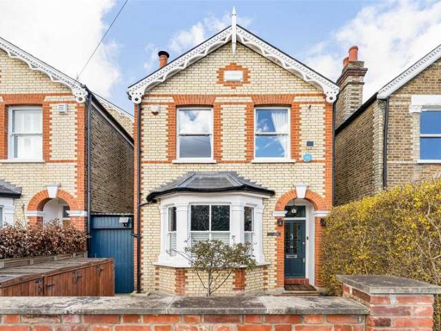 Farm for sale in Norbiton, Greater London