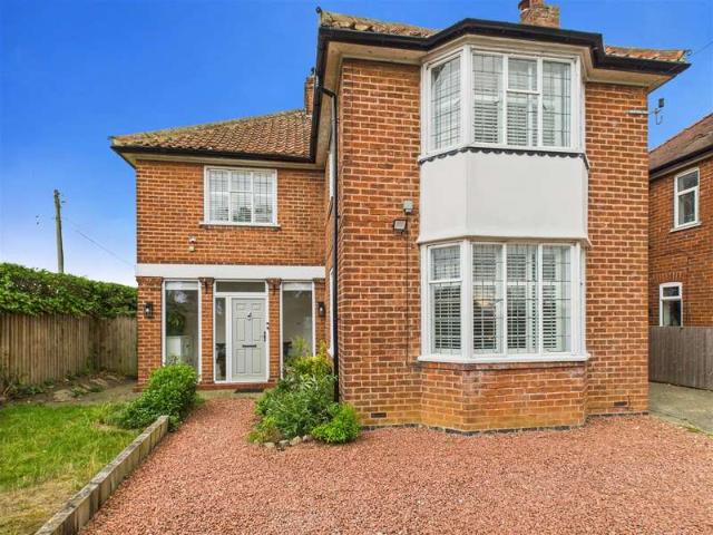 Farm for sale in Norton-on-derwent, North Yorkshire
