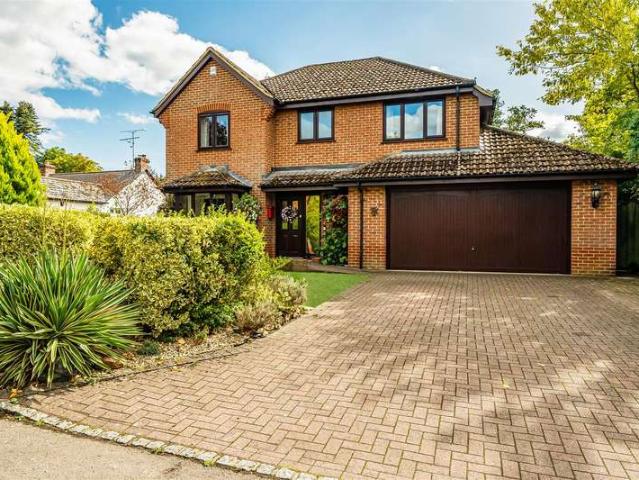 Farm for sale in Finchampstead