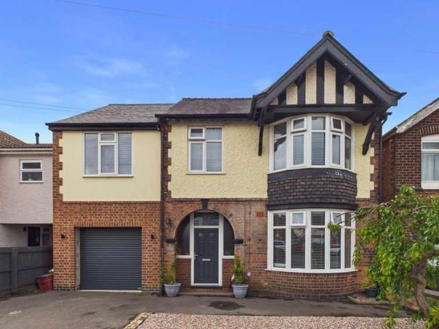 Farm for sale in Hugglescote, Leicestershire