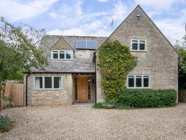 Farm for rent in Brockhampton, Fossebridge