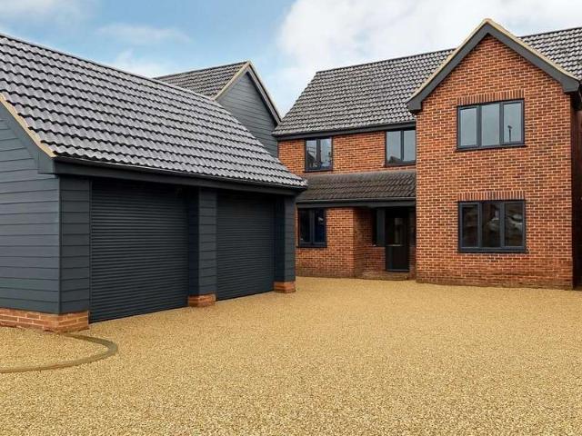 Farm for sale in Besthorpe, East Tuddenham