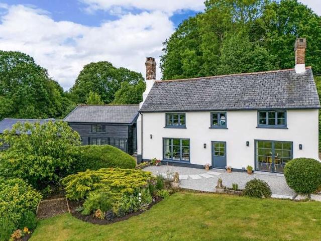 Farm for sale in Marsh Green, Budlake