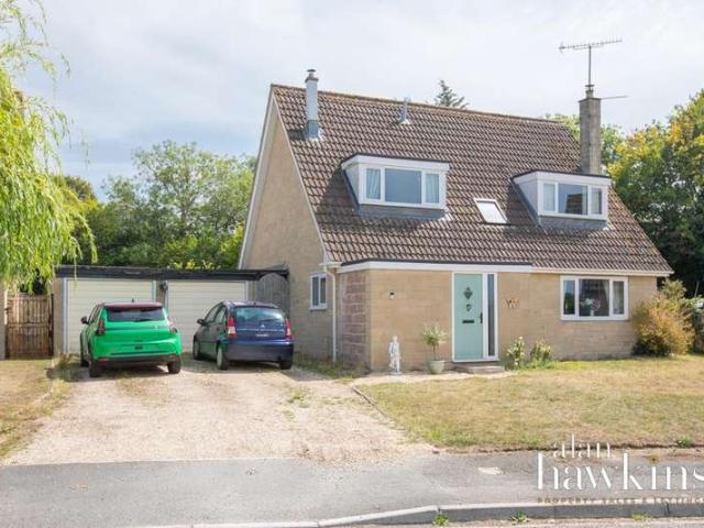 Farm for sale in Broad Town
