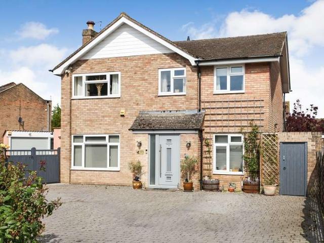 Farm for sale in Fossebridge, Gloucestershire