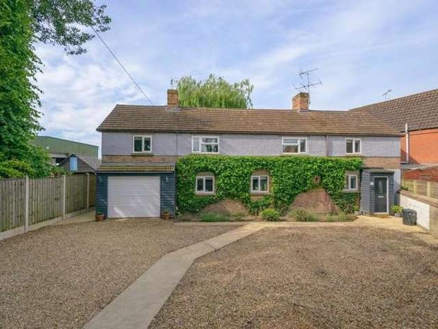 Farm for sale in Gosberton Clough, Lincolnshire