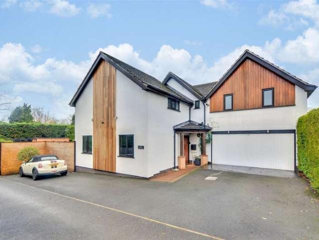 Farm for sale in Attenborough, East Midlands