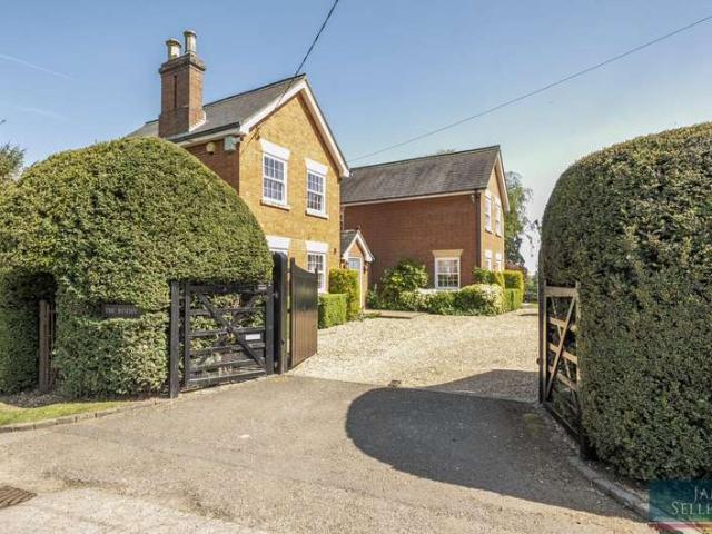 Farm for sale in Haselbech, Northamptonshire