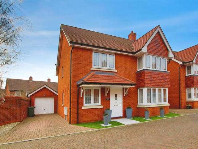 Farm for sale in Lowford, Helford