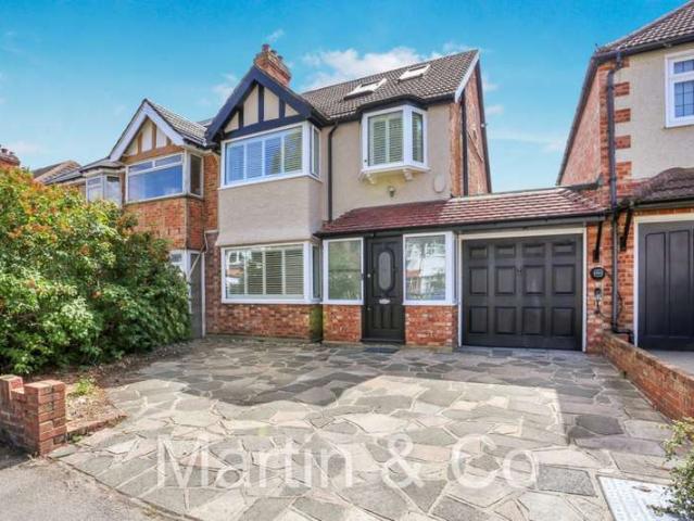 Farm for sale in Stonecot, Greater London