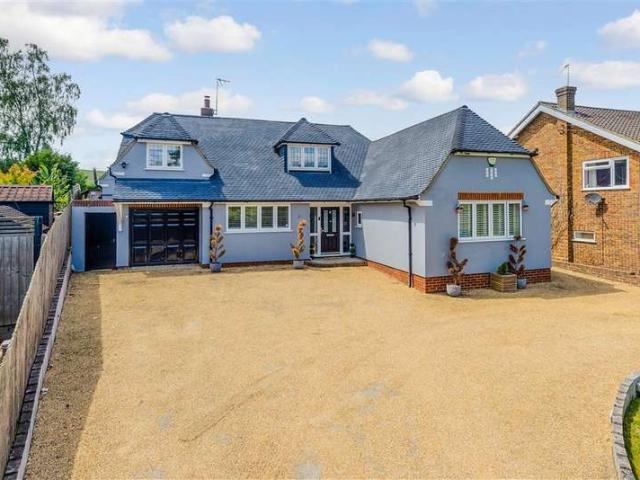 Farm for sale in The Butts, Kent