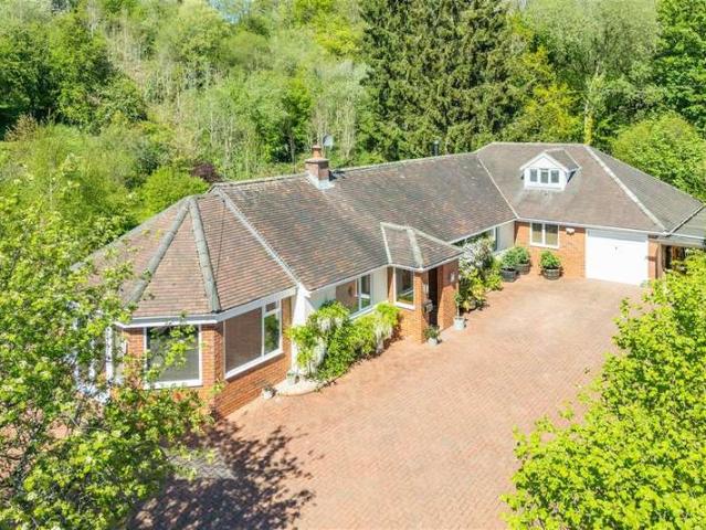 Farm for sale in Mamble, Forthampton