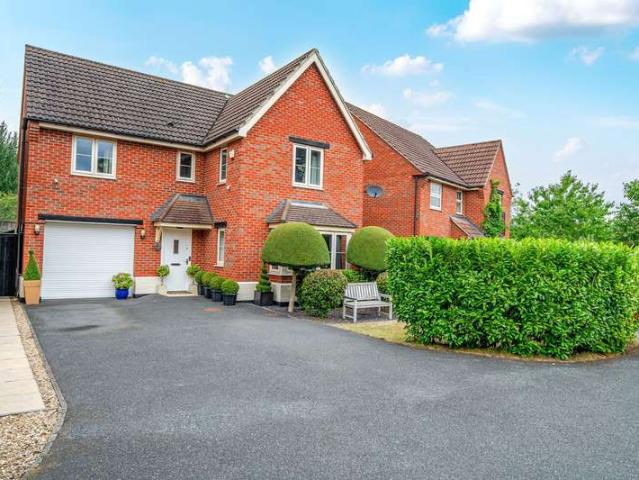 Farm for sale in Barholm, Lincolnshire