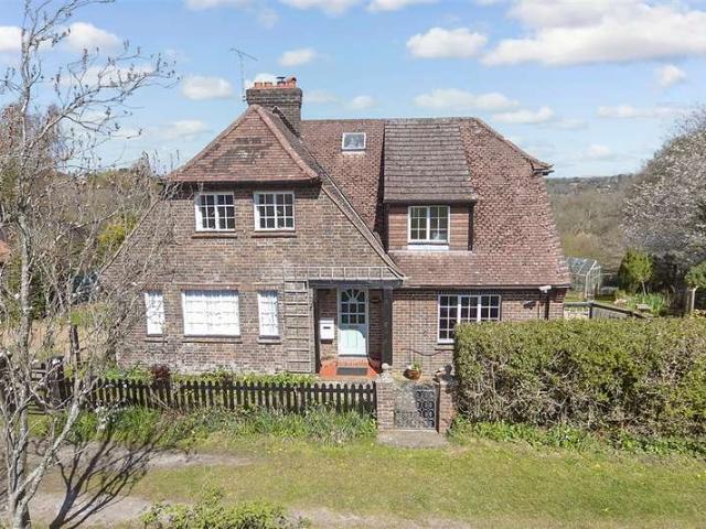 Farm for sale in Saint Hill Green, Perryfields