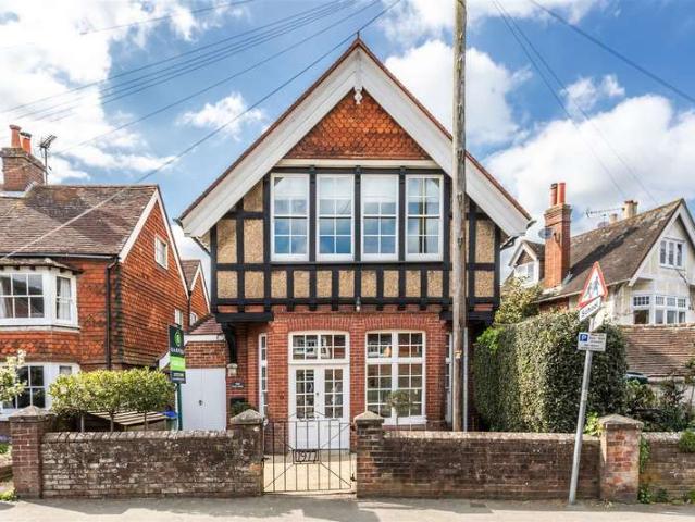 Farm for sale in Barcombe, Iford