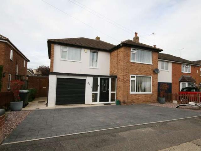 Farm for sale in Berrick Salome, Oxfordshire