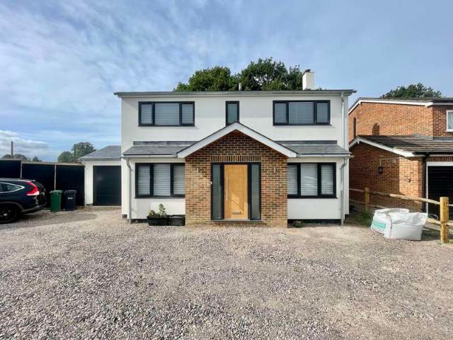 Farm for rent in Red Hill, Surrey