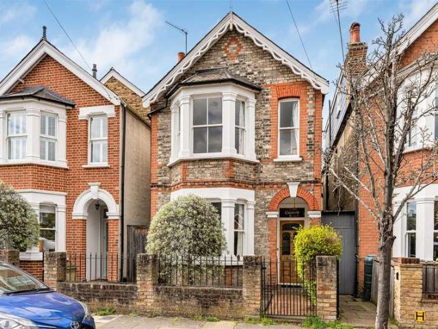 Farm for sale in Norbiton, Greater London