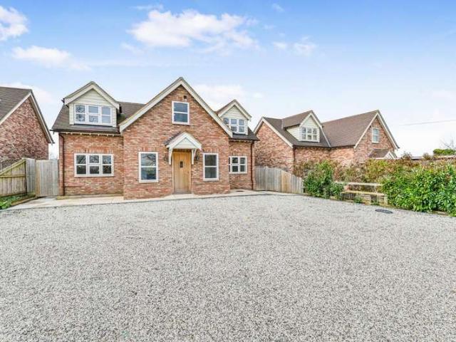 Farm for sale in Duton Hill, Essex