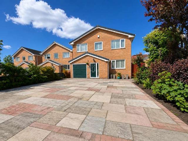 Farm for sale in Southport, Sefton