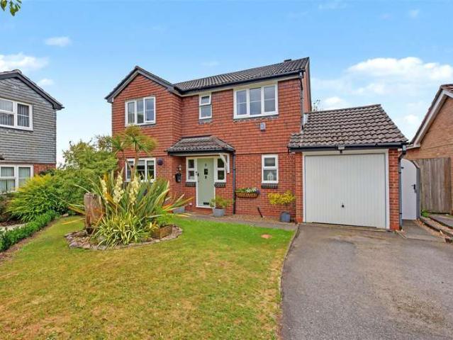 Farm for sale in Attenborough, East Midlands