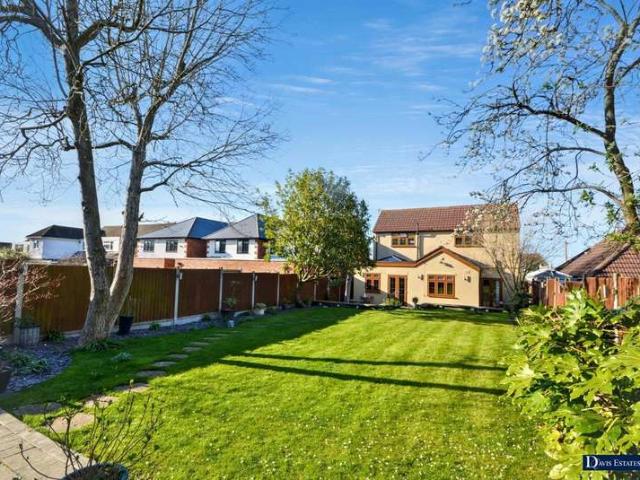 Farm for sale in London Borough of Havering, Greater London