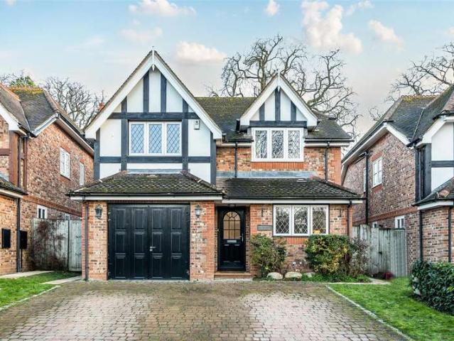 Farm for sale in Pouchen End, Hertfordshire