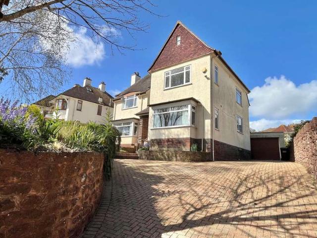 Farm for sale in Livermead