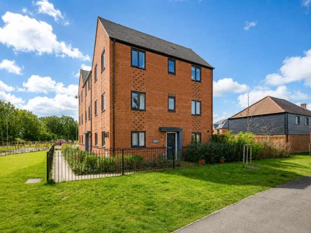 Farm for sale in Hounsome Fields, Priest Down