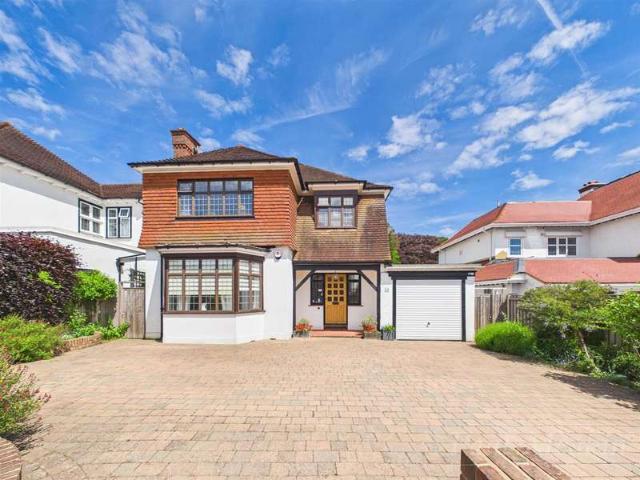Farm for sale in London Borough of Croydon, Sanderstead