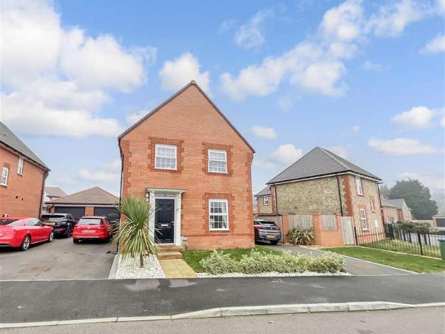 Farm for sale in Angmering, Clapham