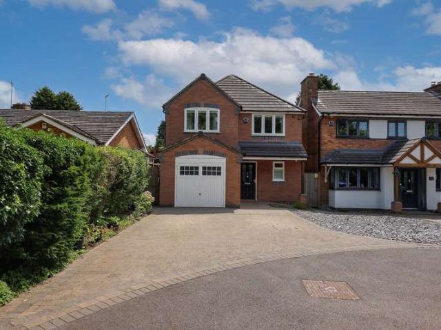 Farm for sale in Kingswinford, West Midlands