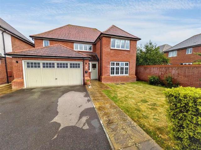 Farm for sale in Barnham and Eastergate, Clapham
