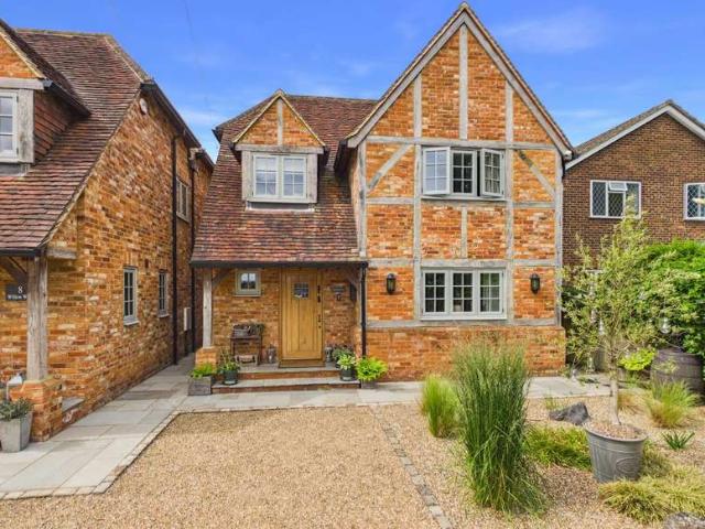 Farm for sale in Row Town, Surrey