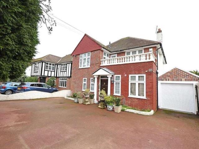 Farm for sale in Little Stanmore, Greater London