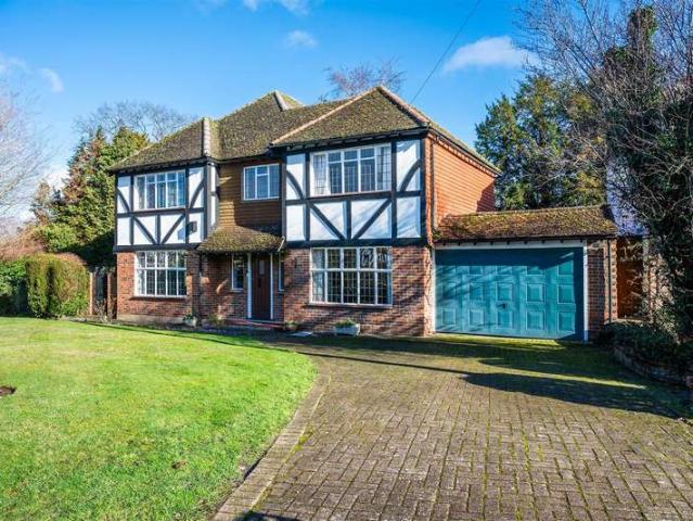 Farm for sale in Woodcote, Epsom
