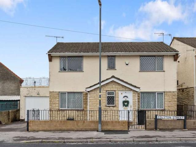 Farm for sale in Kingswood, South Gloucestershire