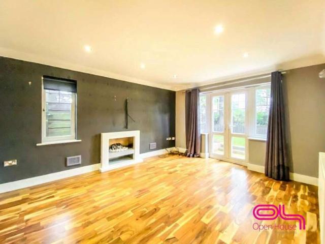 Farm for sale in Heald Green, Greater Manchester