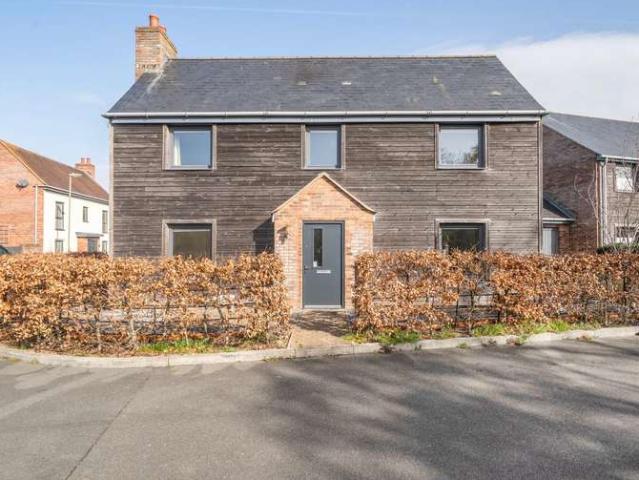 Farm for sale in Wecock, Havant